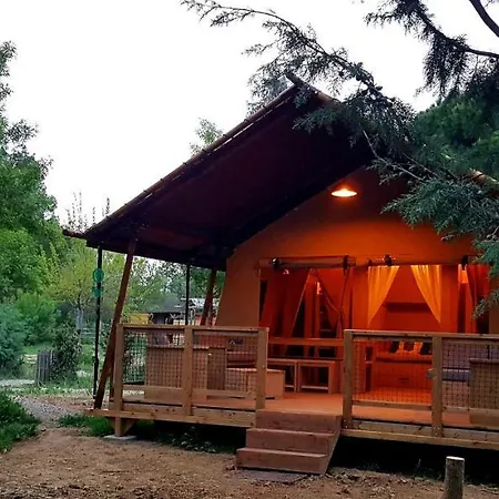 Eco-lodge Analaya Vias